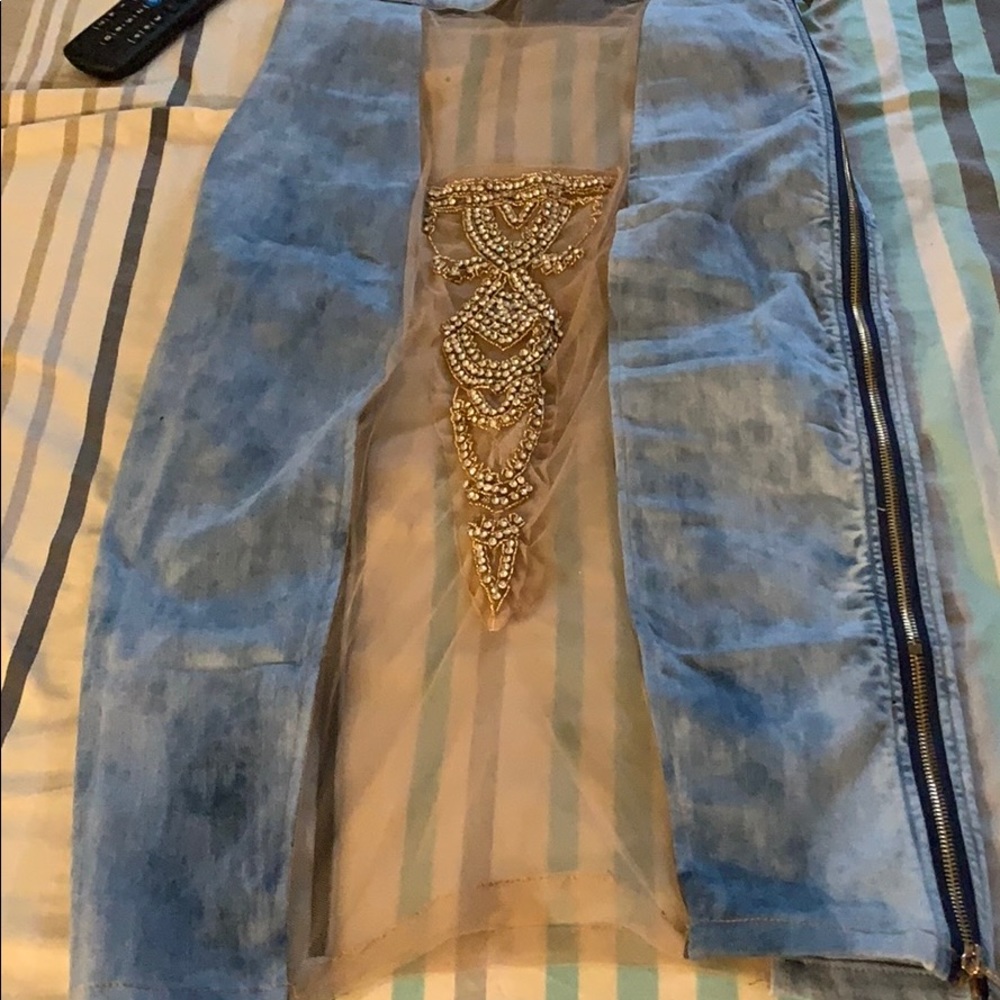 Suit - Picture 8 of 8